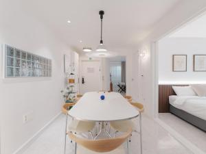 센트럴강남주차가능한3room빌라2호선9호선