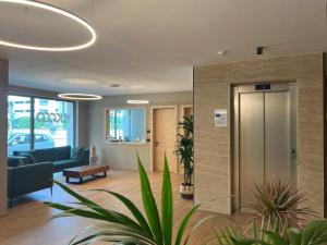 YUGOGO PETRARCA 1 - BILOCALE CON BALCONE, Trento Centro