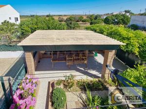 Casa dos Amores Perfeitos T2 by YHA