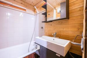 Appartements Les Avenieres - la Norma : photos des chambres