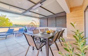 Beautiful Home In Pridraga With Private Swimming Pool, Can Be Inside Or Outside 