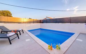 Beautiful Home In Pridraga With Private Swimming Pool, Can Be Inside Or Outside