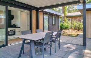 Stunning Home In Voorthuizen