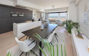 2 Bedroom Gorgeous Apartment In Oostende