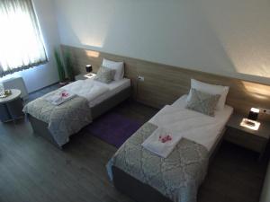 Standard Twin Room with Sofa room in Motel Kamenica