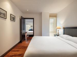 Elegant Suites Central