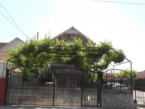 Vila Lucky - 尼普顿