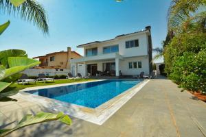 Villa Emilia - 3hvězdičkové hotely ve městě Ayia Napa