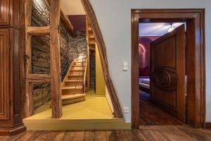 Villa SEINERZEIT - Ferienwohnung ZEITREISE