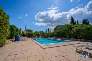 Maisons de vacances Gite moderne, calme & piscine : photos des chambres