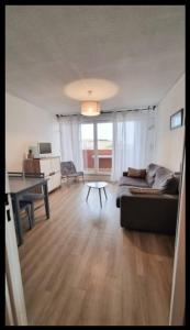 Joli T2 36m2 quatier port malfato, place de parking privative