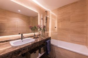 Homeclub Contemporary Flat next to Calle Larios XVII