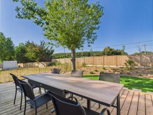 Chalets Chalet avec piscine pour 4 adultes-2 enfants : photos des chambres