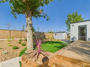 Chalets Chalet avec piscine pour 4 adultes-2 enfants : photos des chambres