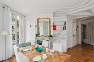 Haussmannian and Central - Montmartre and Sacré-Coeur