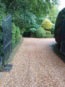 The Garden Room, 1 Heath Cottage
