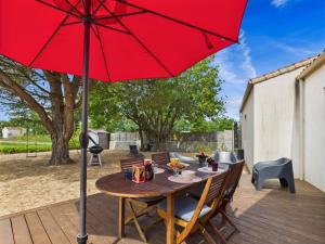 Maisons de vacances Maison familiale et coloree avec jardin pour 6 : photos des chambres