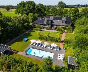 Heide Hoeve Hoekwoning met Hottub | 6 personen