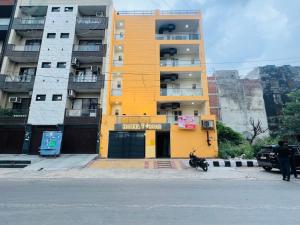 Hotel 7 Star Rohini Sector 20