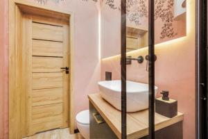 Przytulna Kawalerka w Sercu Nowej Rudy