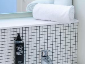 Hotels ibis budget Le Cannet des Maures : photos des chambres
