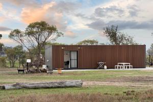 Hollow Mountain Cabin Laharum Dadswell Bridge