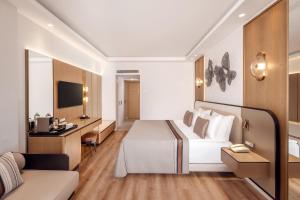 Deluxe Double or Twin Room with Sea View room in Akka Antedon Hotel - Kids Concept