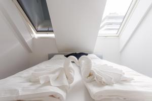 Julius 23 - Cozy Stay Only 5 Mins to City Center