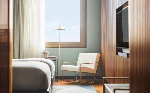 Premium Twin Room room in Hotel SOFIA Barcelona in The Unbound Collection by Hyatt