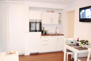 Strandstraße 32 - 04-34