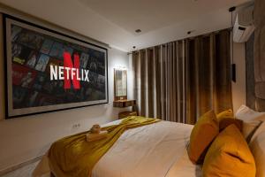Luxury CINÉMA-BEDROOM AK04 Guéliz-TopCenter
