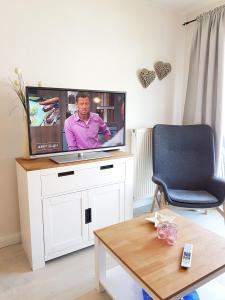 Strandstraße 32 - 04-10