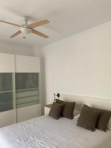 Casa grande y céntrica con piscina en zona peatonal