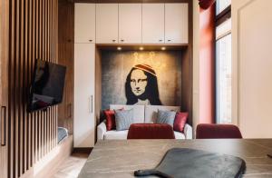 1 - Lisa Moderna - DonViore