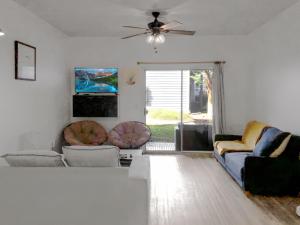 Garden Level 1BR condo, Central Luxury Suite