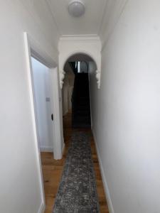 3-Bedroom House, with free parking