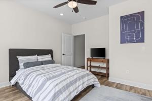 2BR Gem in Chattanooga Southside at the Poplin