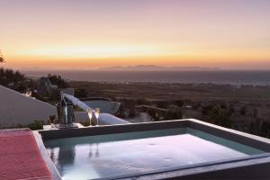 GTK Santorini Oia Sunset Villas