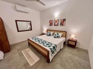 Stylish & Modern Home in Nawala- Central location