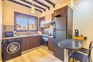 Stylish Apartment with Terrace Central Marrakech