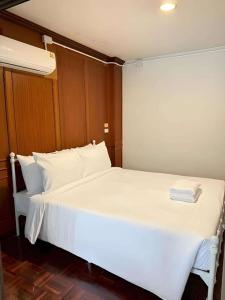 XX Stay On Sukhumvit 11 - สเตย์ออน สุขุมวิท ซอย 11