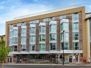 Student Only, Silver Studio Hawley Crescent - Apartamentos, Londres