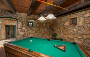 Beautiful Stone House Obrs with indoor pool