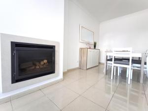 Sun Waves City Family Apartment