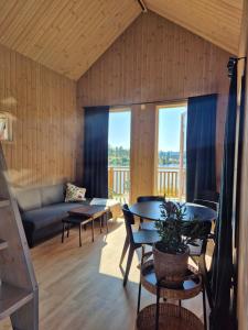 Måvikens havsstugor