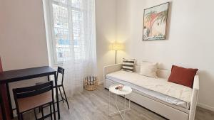 Appartements Proche Palais Des Festivals, T2 avec Mezzanine - Palmazur Vacances : photos des chambres