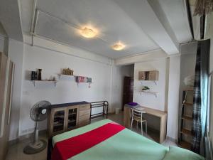 Jatujak Bangkok guesthouse R3