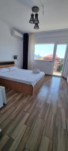Blue Sky Hotel
