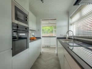 Silverdale Secret Gem with Private Garden Pass the Keys