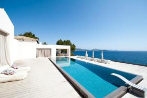6 Bedroom Villa Oasis in Ibiza City, 1251
